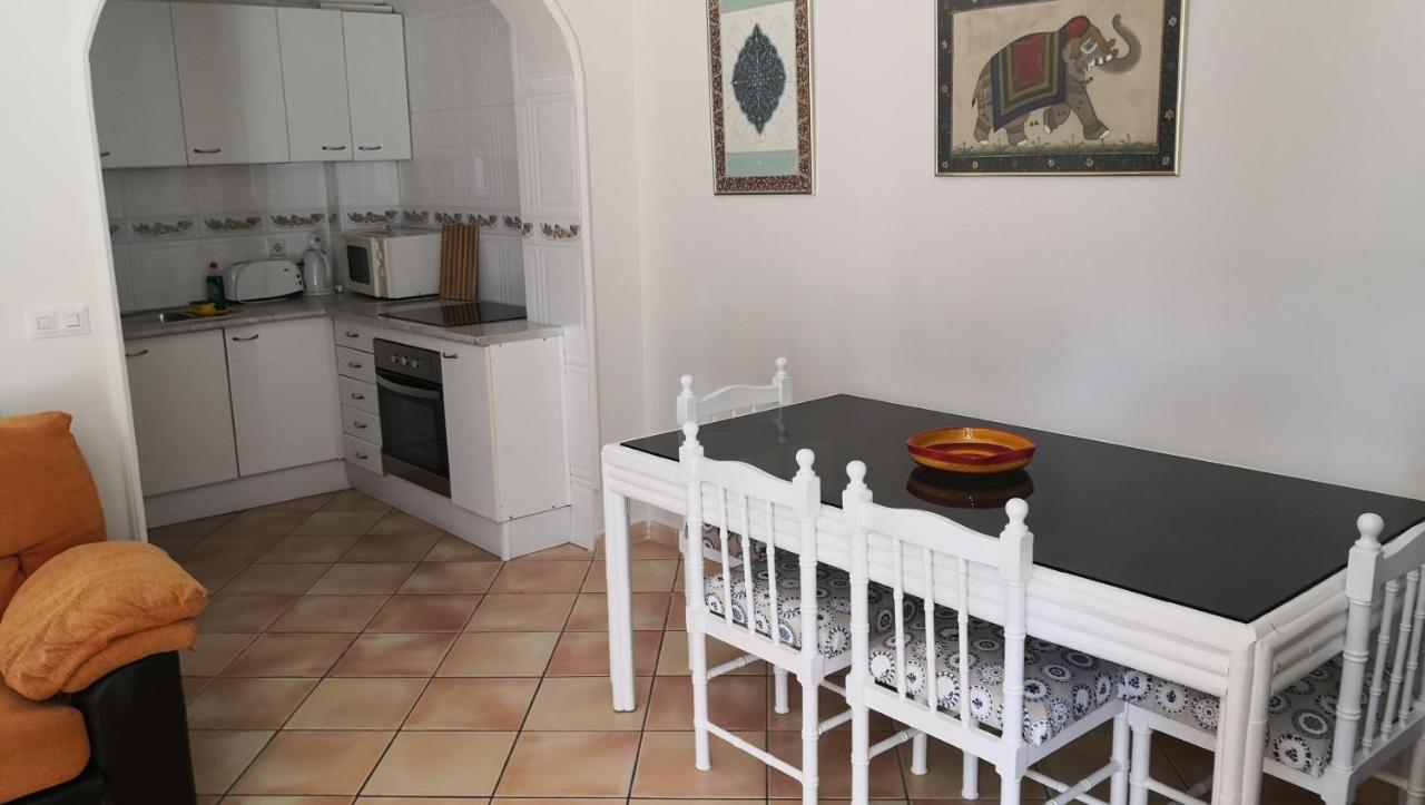 Skol 318C By Completely Marbella Apartment ภายนอก รูปภาพ